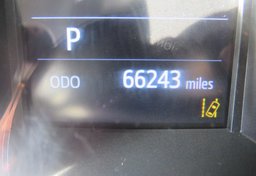 2019 Toyota C-HR - Image 31