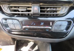 2019 Toyota C-HR - Image 36