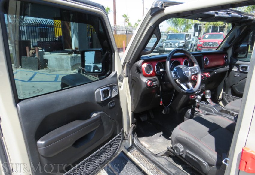 2020 Jeep Gladiator - Image 26