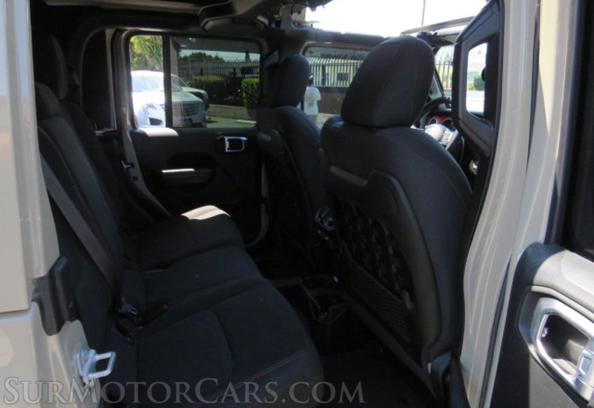 2020 Jeep Gladiator - Image 31