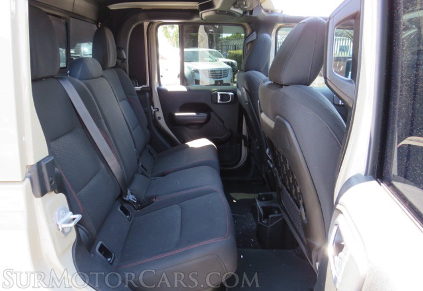 2020 Jeep Gladiator - Image 34