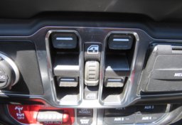 2020 Jeep Gladiator - Image 49