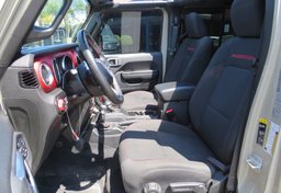 2020 Jeep Gladiator - Image 24