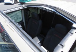 2020 Jeep Gladiator - Image 16