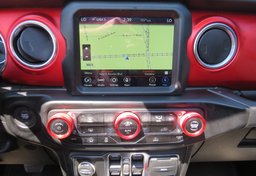 2020 Jeep Gladiator - Image 42