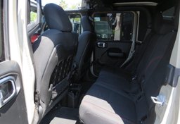 2020 Jeep Gladiator - Image 35