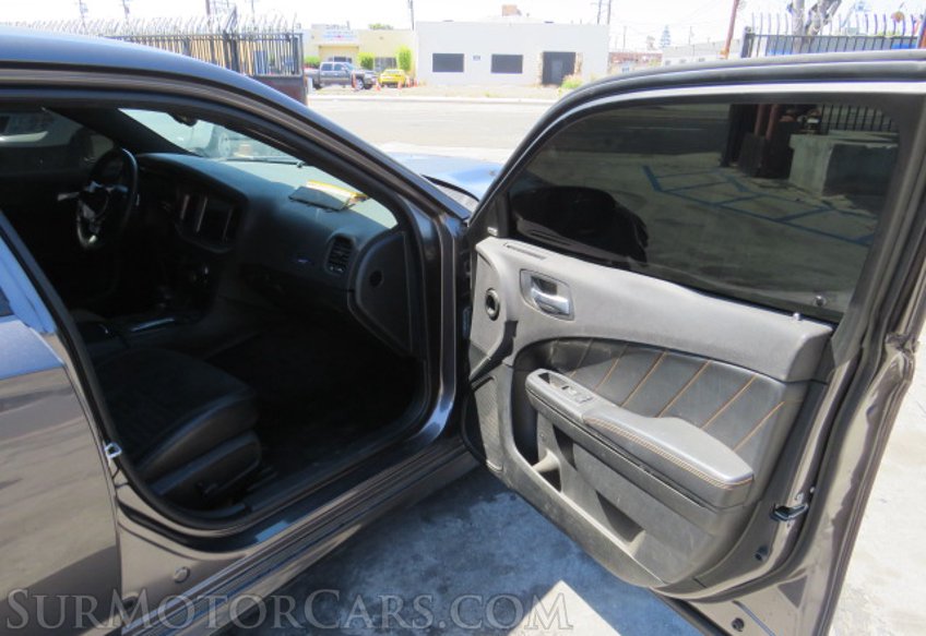 2017 Dodge Charger - Image 21