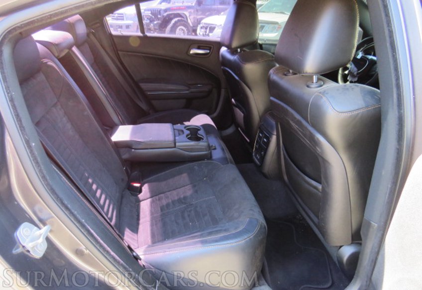 2017 Dodge Charger - Image 32