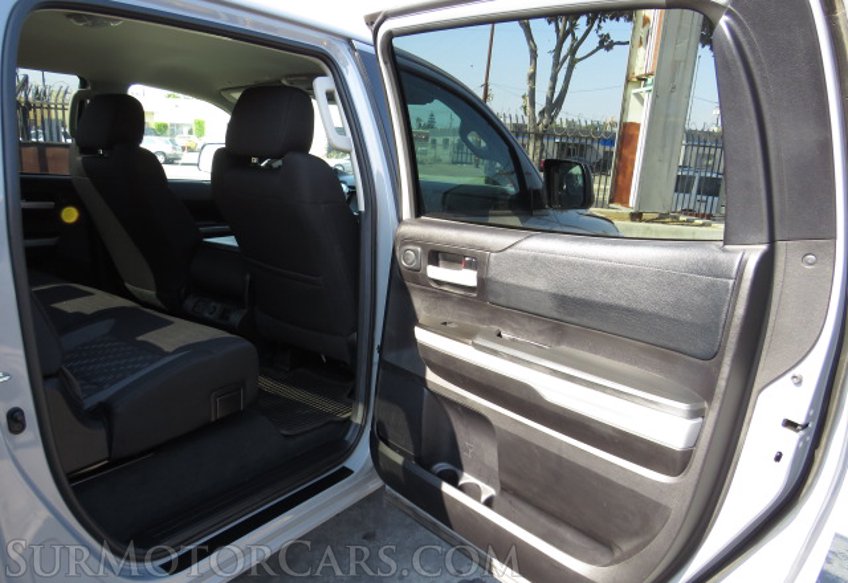 2021 Toyota Tundra 4WD - Image 28