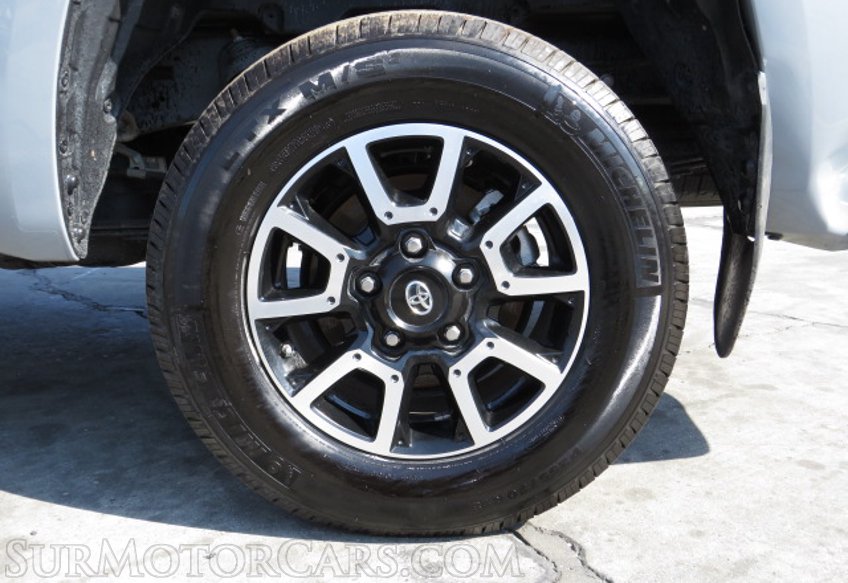 2021 Toyota Tundra 4WD - Image 21