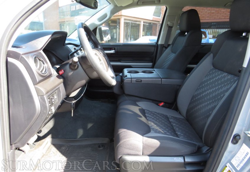 2021 Toyota Tundra 4WD - Image 30