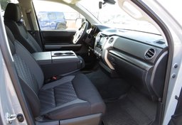 2021 Toyota Tundra 4WD - Image 27