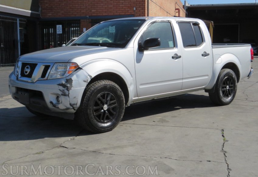 2019 Nissan Frontier - Image 2