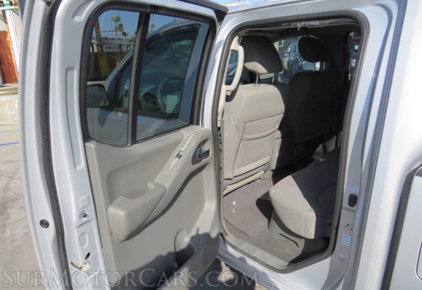 2019 Nissan Frontier - Image 43