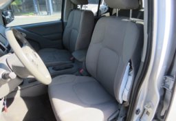 2019 Nissan Frontier - Image 29