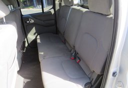 2019 Nissan Frontier - Image 45