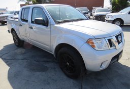 2019 Nissan Frontier - Image 13