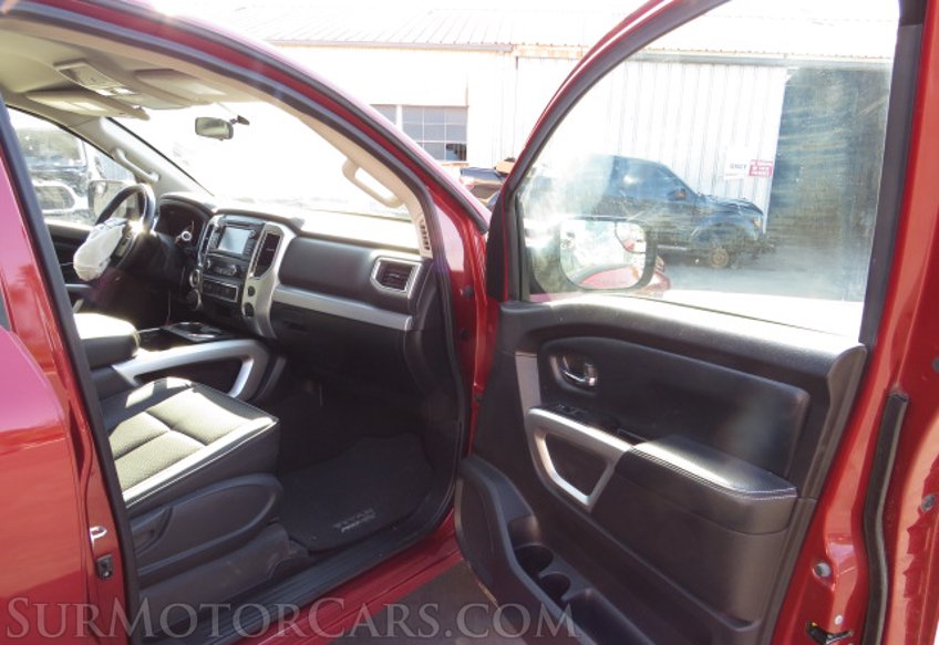 2019 Nissan Titan - Image 26