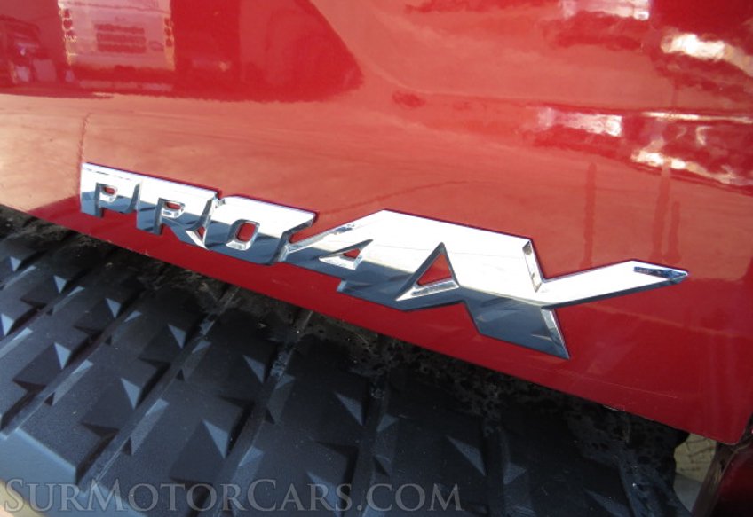 2019 Nissan Titan - Image 20