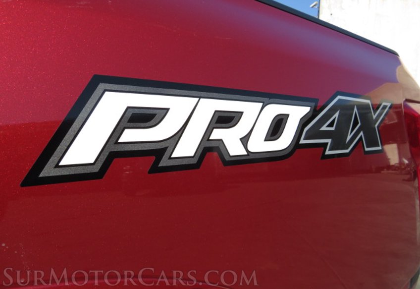 2019 Nissan Titan - Image 17