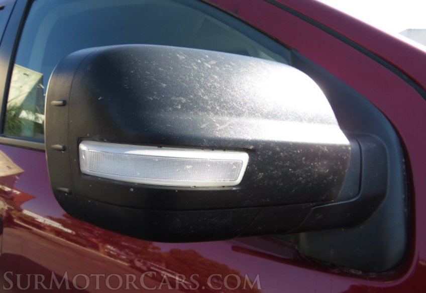 2019 Nissan Titan - Image 13