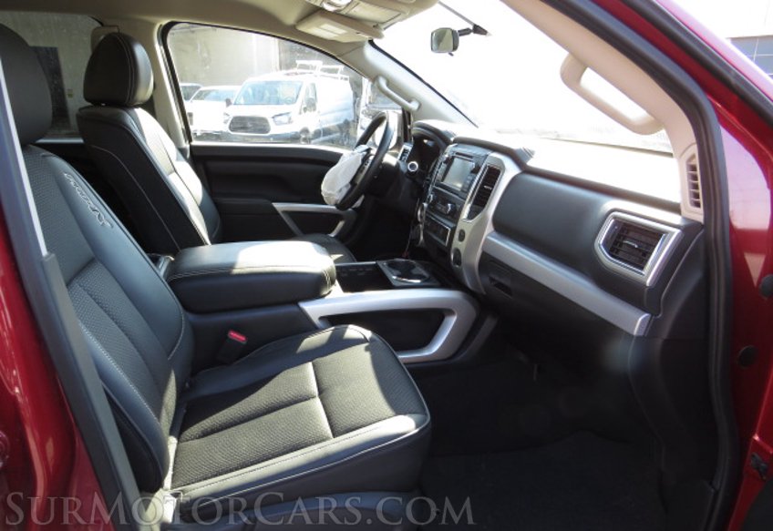 2019 Nissan Titan - Image 28