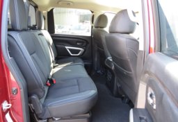 2019 Nissan Titan - Image 37