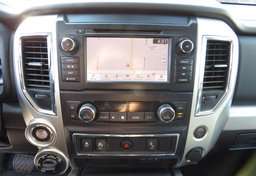 2019 Nissan Titan - Image 42