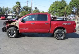 2019 Nissan Titan - Image 10
