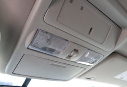 2019 Nissan Titan - Image 53