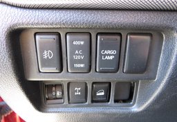 2019 Nissan Titan - Image 47