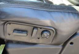 2005 Hummer H2 - Image 52