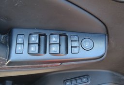 2017 GMC Yukon XL - Image 55