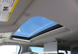 2017 GMC Yukon XL - Image 52