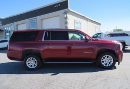 2017 GMC Yukon XL - Image 10