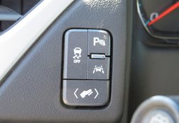 2017 GMC Yukon XL - Image 47