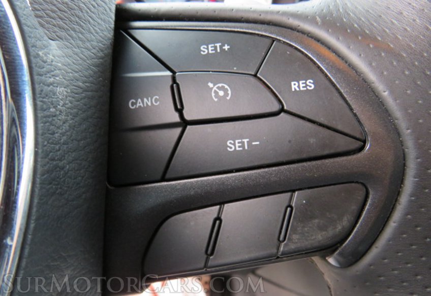 2019 Dodge Charger - Image 33