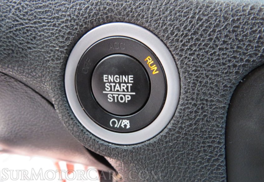 2019 Dodge Charger - Image 34