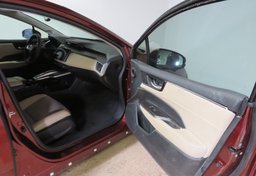 2020 Honda Clarity Plug-In Hybrid - Image 18