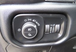 2019 Ram 1500 - Image 41