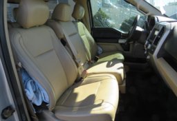 2017 Ford F-150 - Image 30