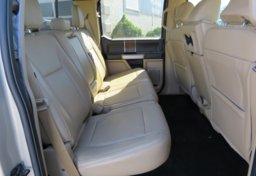 2017 Ford F-150 - Image 32