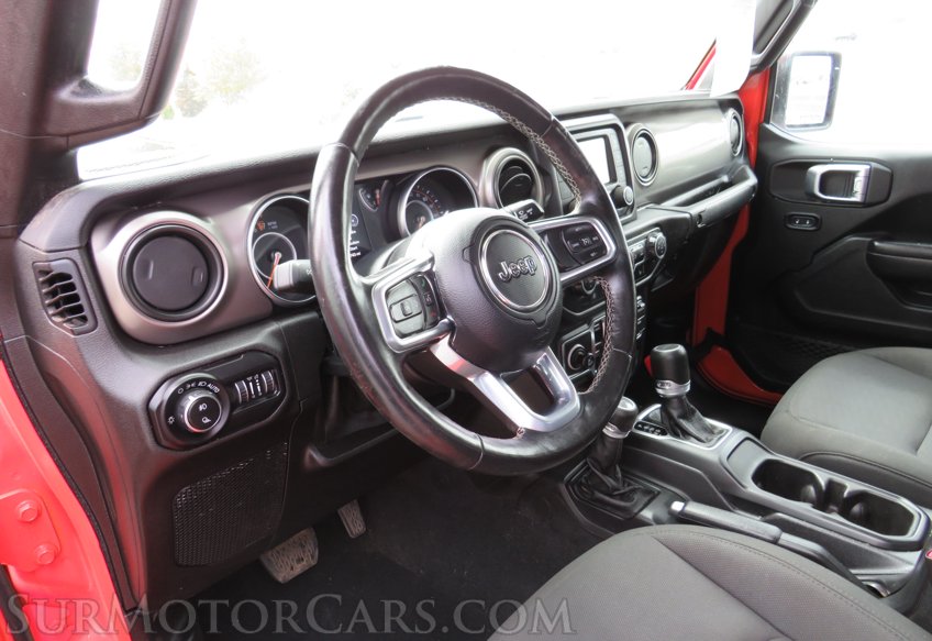 2020 Jeep Gladiator - Image 25