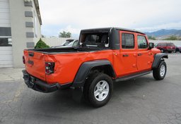 2020 Jeep Gladiator - Image 5