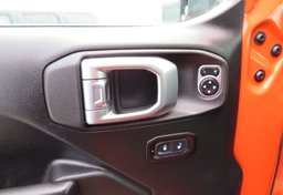 2020 Jeep Gladiator - Image 44