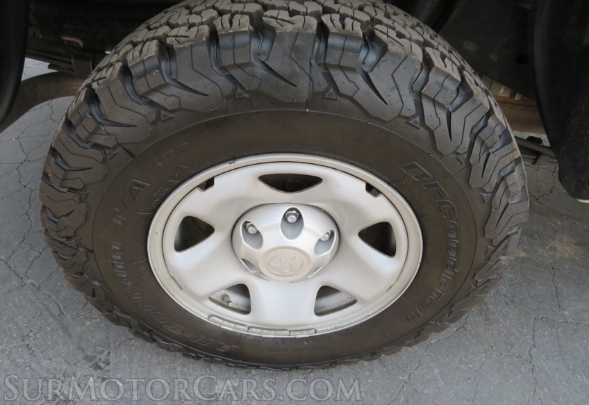 2018 Toyota Tacoma - Image 27