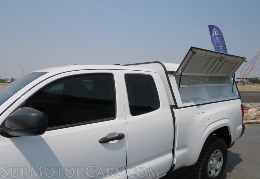 2018 Toyota Tacoma - Image 14