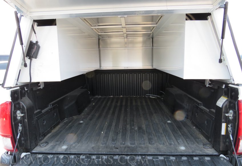 2018 Toyota Tacoma - Image 21