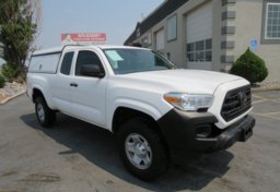 2018 Toyota Tacoma - Image 3