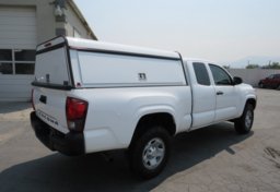 2018 Toyota Tacoma - Image 8